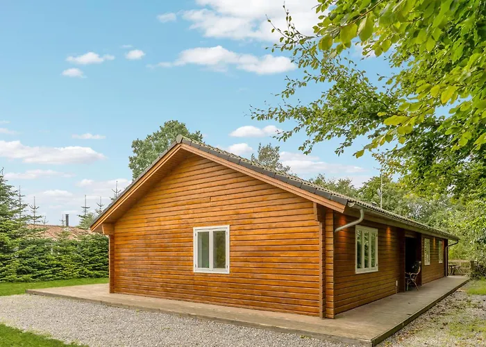 Prázdninový dům Awesome In With Sauna *